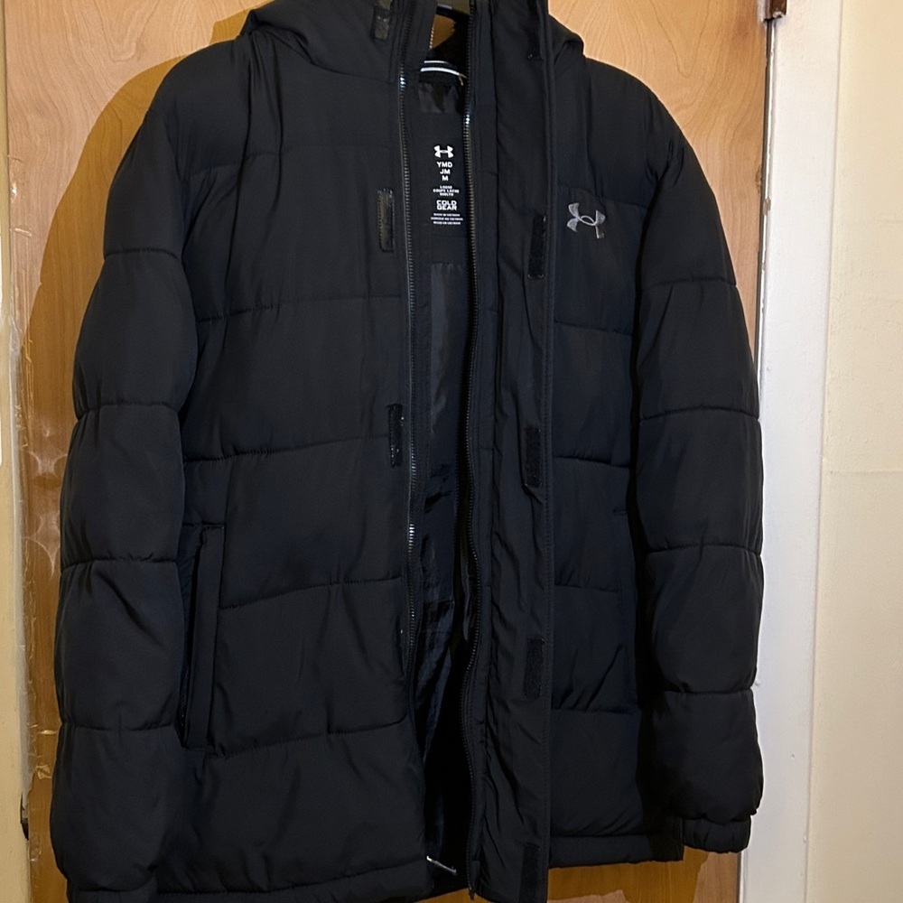 Under Armour Black Hooded Puffer Coat - Picture 6 of 15